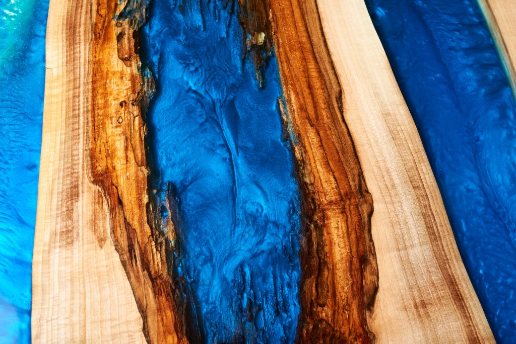 craft table made of wood and epoxy resin